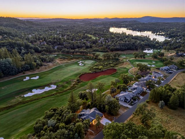 23796 Landon Evan Ln, Auburn, CA 95602