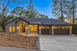 23796 Landon Evan Ln, Auburn, CA 95602