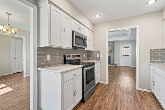 939 Fieldstone Court, Centerton, AR 72719