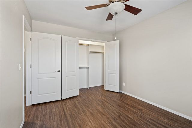 939 Fieldstone Court, Centerton, AR 72719