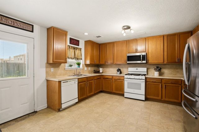 20507 Pinos Verde Drive, Cypress, TX 77433