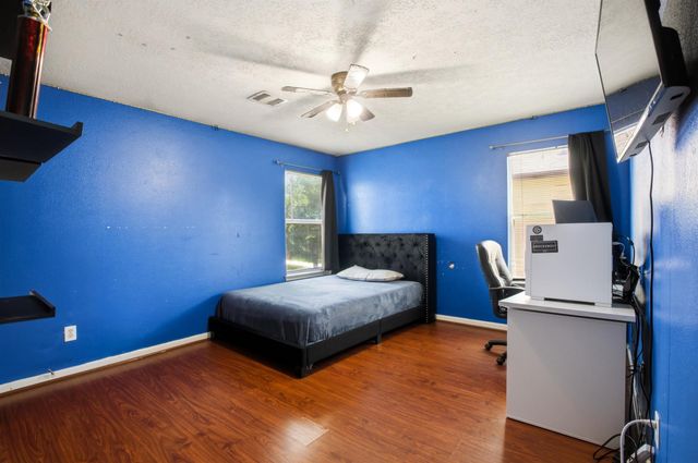 20507 Pinos Verde Drive, Cypress, TX 77433