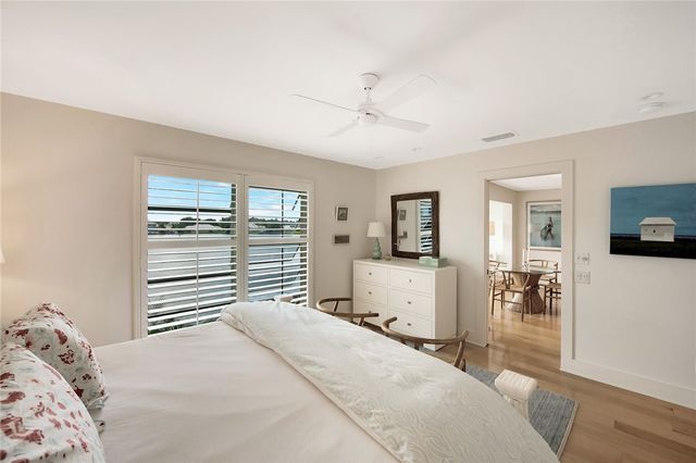 600 Riomar Drive 16, Vero Beach, FL 32963
