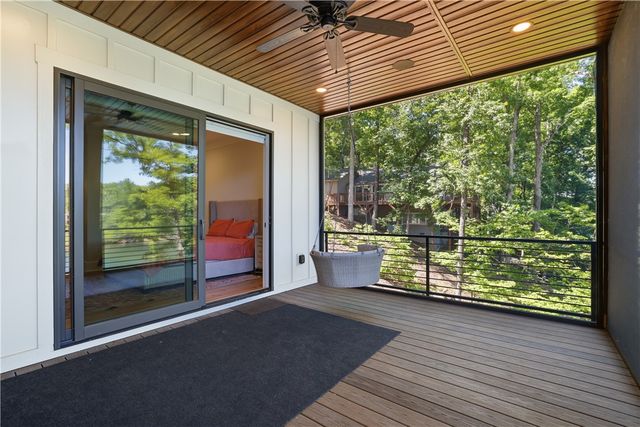 305 Harbor Drive, Seneca, SC 29678