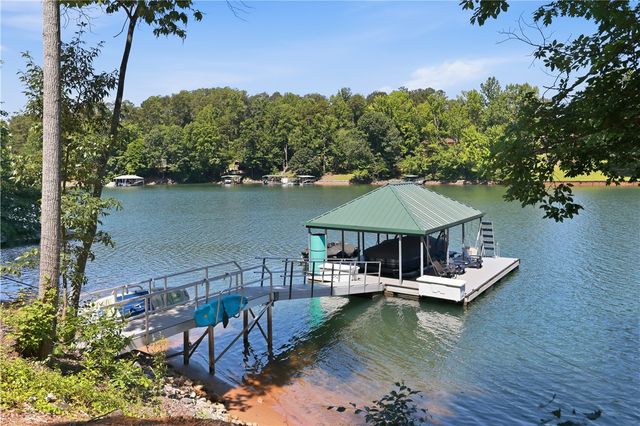 305 Harbor Drive, Seneca, SC 29678