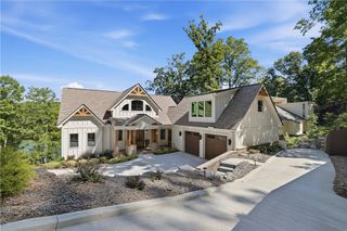 305 Harbor Drive, Seneca, SC 29678
