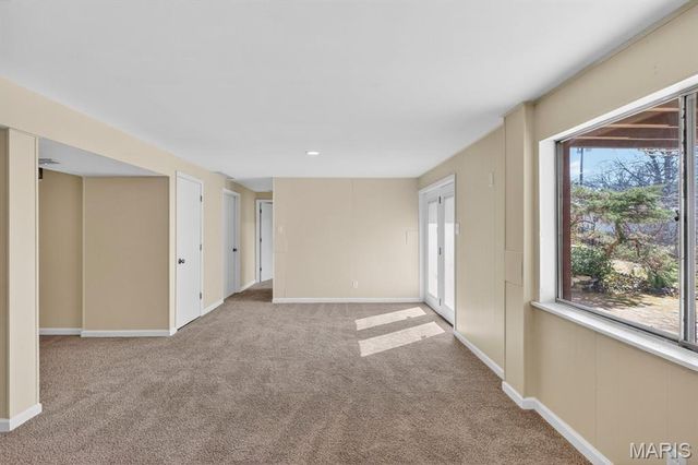 141 Meadowlark Drive, Unincorporated, MO 63146