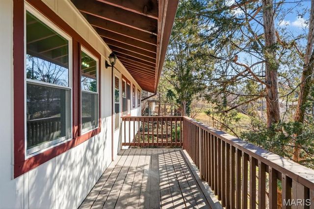 141 Meadowlark Drive, Unincorporated, MO 63146