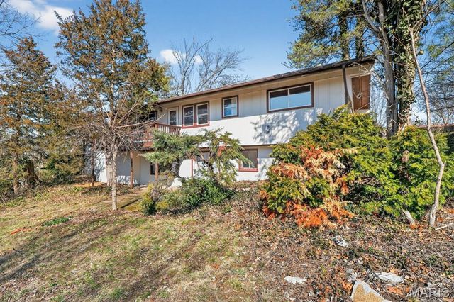 141 Meadowlark Drive, Unincorporated, MO 63146