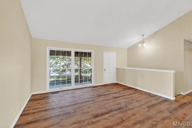 141 Meadowlark Drive, Unincorporated, MO 63146