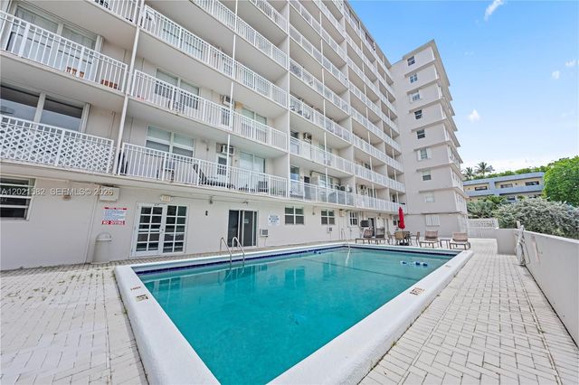 1300 Lincoln Rd D204, Miami Beach, FL 33139