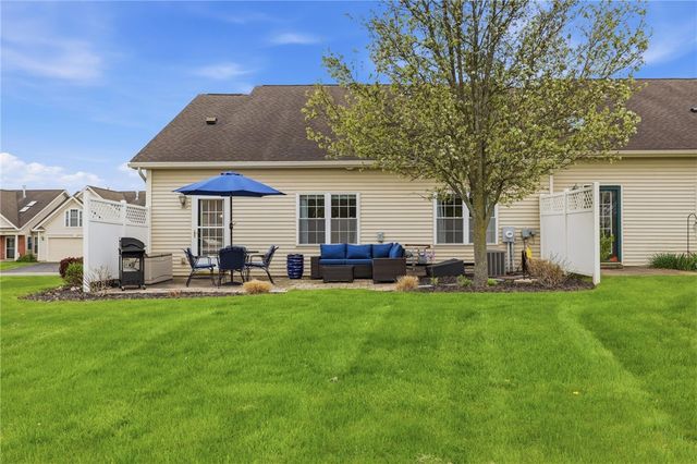 111 Eagle Pine, Henrietta, NY 14623