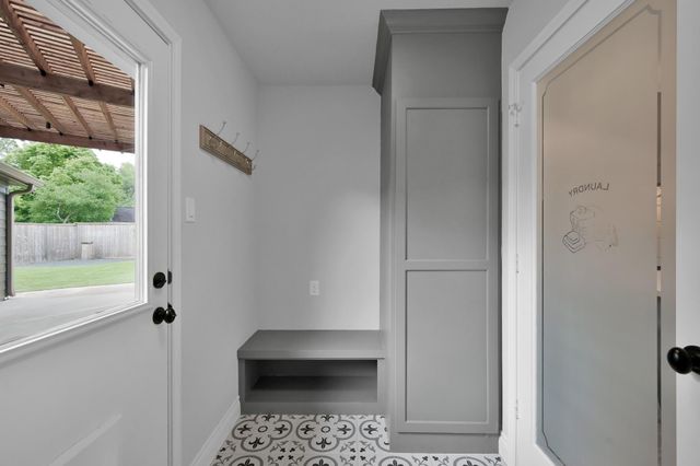 2806 Triway Lane, Houston, TX 77043