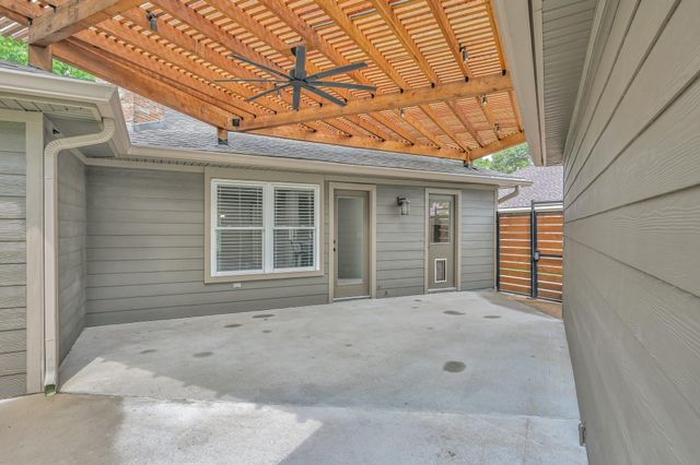 2806 Triway Lane, Houston, TX 77043