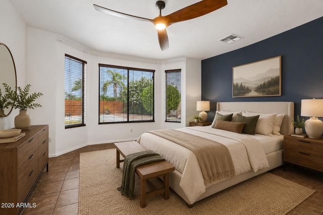 2801 E LINDRICK Drive, Chandler, AZ 85249