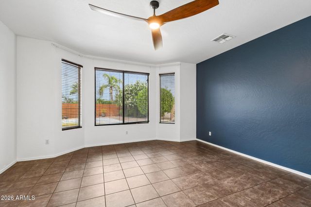 2801 E LINDRICK Drive, Chandler, AZ 85249