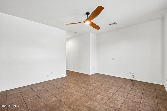 2801 E LINDRICK Drive, Chandler, AZ 85249