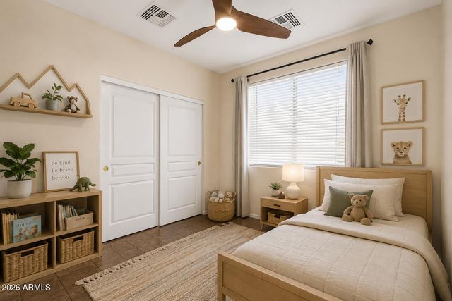 2801 E LINDRICK Drive, Chandler, AZ 85249