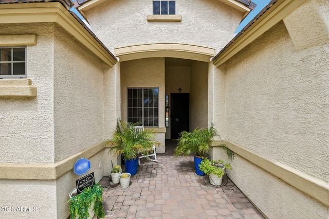 2801 E LINDRICK Drive, Chandler, AZ 85249