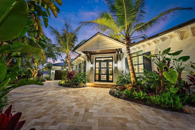 942 Pompano Drive, Jupiter, FL 33458