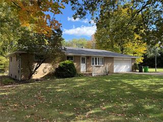 5941 Richville Drive SW, Navarre, OH 44662