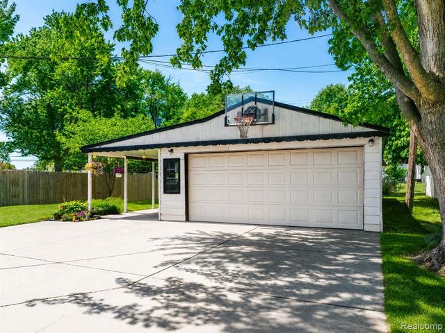 58253 Cathey, Washington, MI 48094