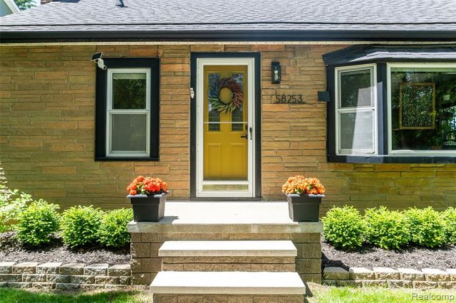 58253 Cathey, Washington, MI 48094