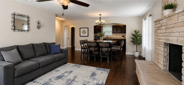 9558 Lundahl, Pico Rivera, CA 90660