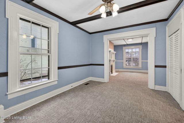 148 Coral Ct, Louisville, KY 40206