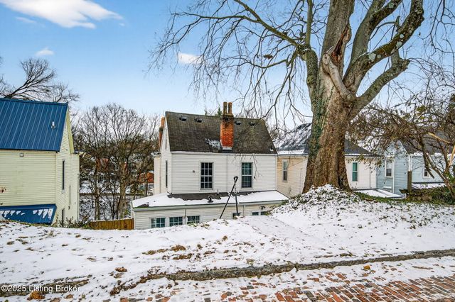 148 Coral Ct, Louisville, KY 40206