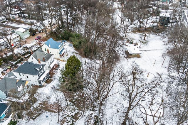 148 Coral Ct, Louisville, KY 40206