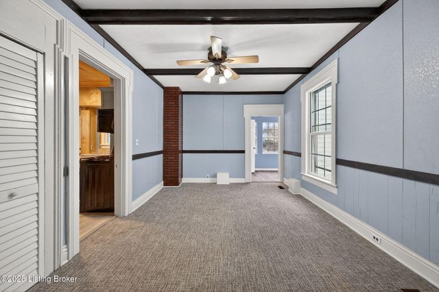 148 Coral Ct, Louisville, KY 40206