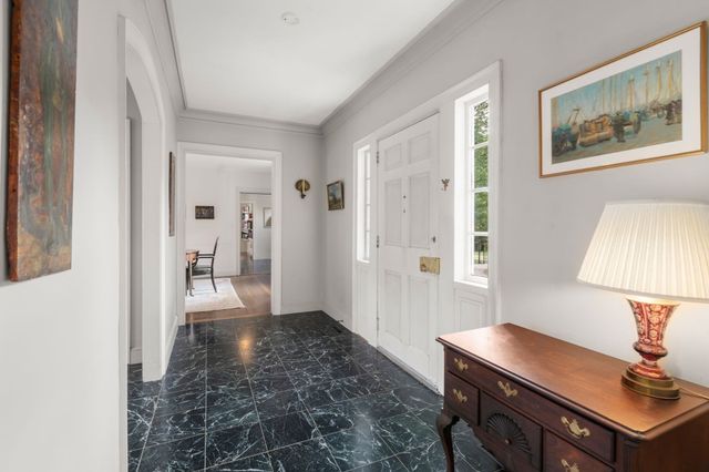 75 Elm St, Medfield, MA 02052