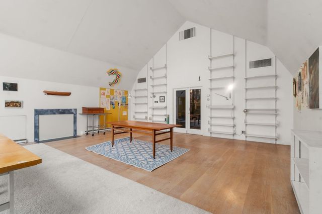 75 Elm St, Medfield, MA 02052