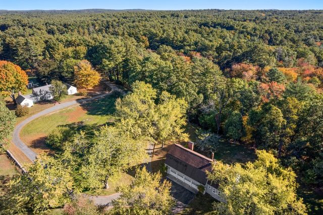 75 Elm St, Medfield, MA 02052