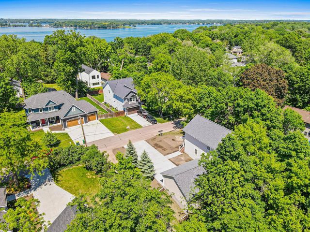 3477 Lyric Avenue, Wayzata, MN 55391