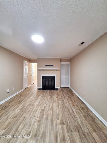 2903 Cedar Creek Road Apt F, Greenville, NC 27834