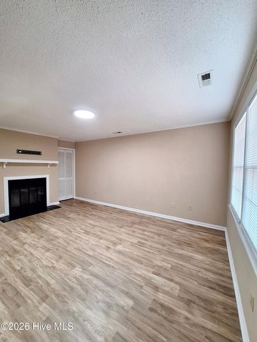 2903 Cedar Creek Road Apt F, Greenville, NC 27834