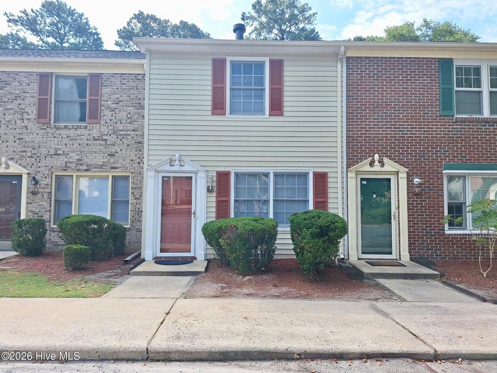 2903 Cedar Creek Road Apt F, Greenville, NC 27834
