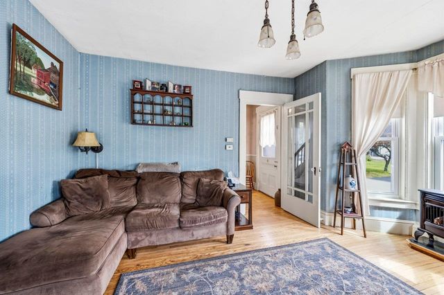 19 Sheridan Avenue, Rochester, NH 03867