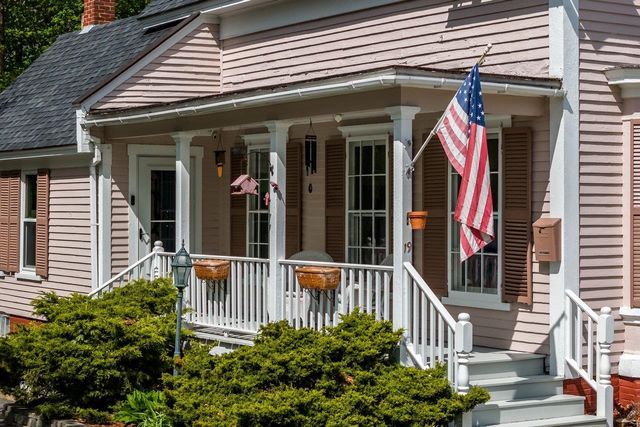 19 Sheridan Avenue, Rochester, NH 03867
