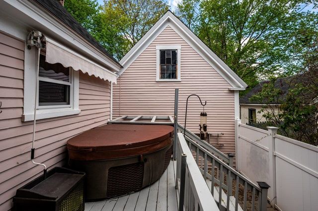19 Sheridan Avenue, Rochester, NH 03867