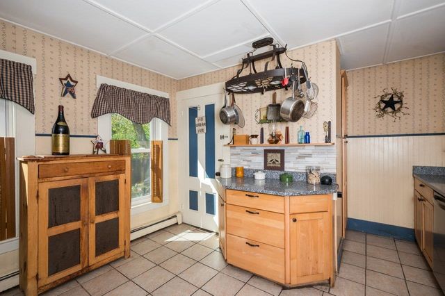 19 Sheridan Avenue, Rochester, NH 03867