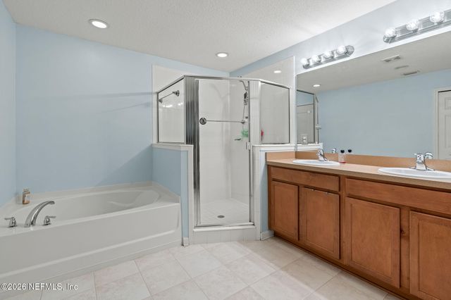 3660 CRESWICK Circle C, Orange Park, FL 32065