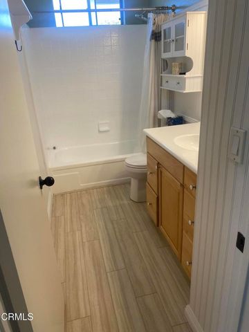 1136 Acadia Place, Ventura, CA 93003
