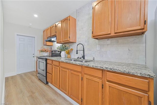 13344 3rd ST, Fort Myers, FL 33905