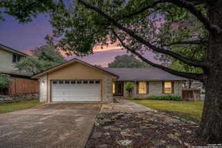 15102 sun spur, San Antonio, TX 78232