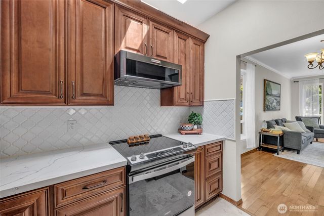 6215 145th Street SE, Everett, WA 98208