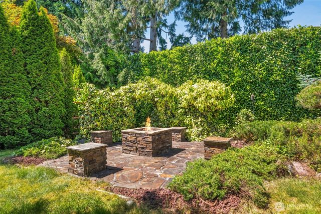 6215 145th Street SE, Everett, WA 98208