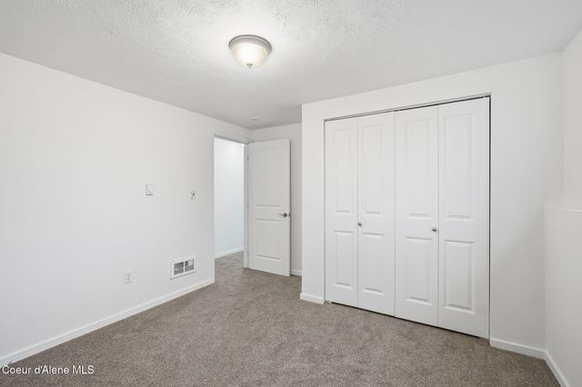 13312 E Rockwell Ave, Spokane Valley, WA 99216